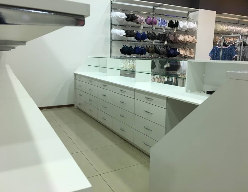 Магазин одежды-Мебель для магазина «Модель 31»-фото5